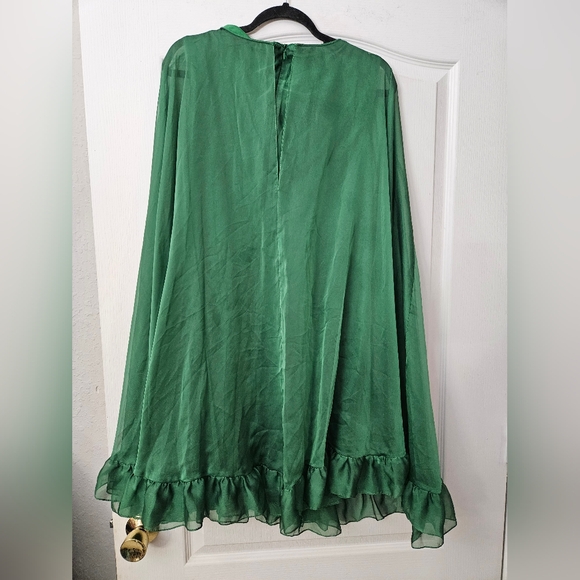 NWT Ieena for Mac Duggal High Neck Ruffle Hem Cape Mini Dress Dark Green SZ 14 - Picture 7 of 9
